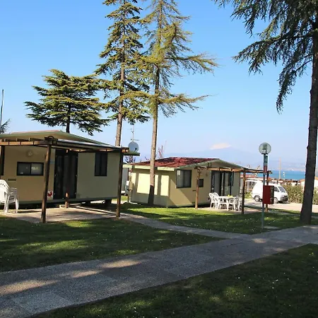 Locazione Turistica San Benedetto Camping Relais-3 Peschiera del Garda