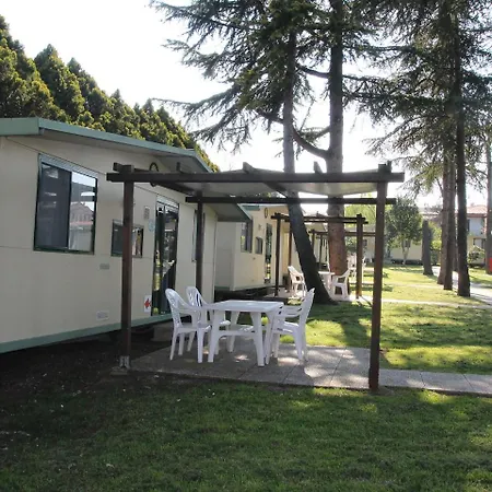 Locazione Turistica San Benedetto Camping Relais-3 * Peschiera del Garda