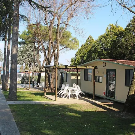 Locazione Turistica San Benedetto Camping Relais-3 Casa de Férias Peschiera del Garda