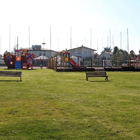 Locazione Turistica San Benedetto Camping Relais-3